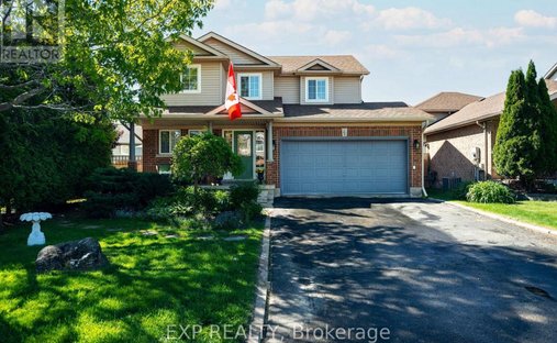 House in Orangeville, Ontario, Canada 1