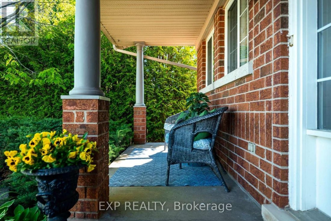 House in Orangeville, Ontario, Canada 5 - 18595302