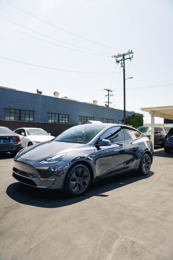 Suv in Costa Mesa, CA, United States 2 - 18595736