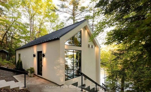 Land in Bracebridge, Ontario, Canada 1
