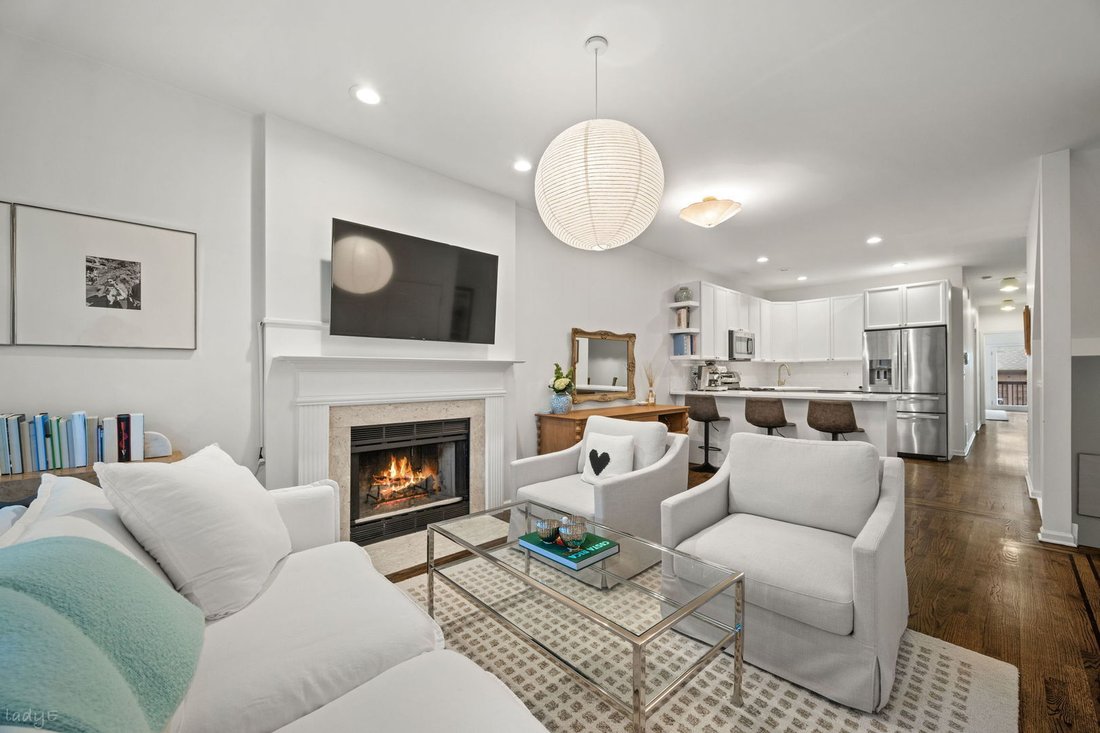 Condo in Chicago, Illinois, United States 4 - 18595372