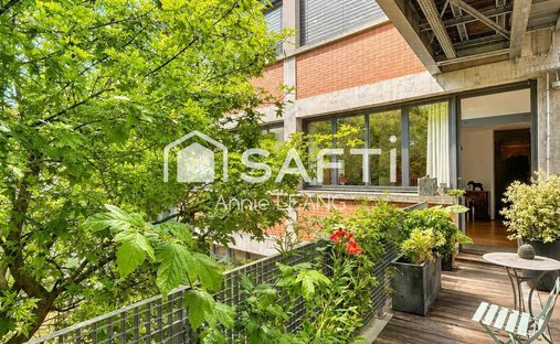 Apartment in Arrondissement of Bobigny, Ile-de-France, France 1