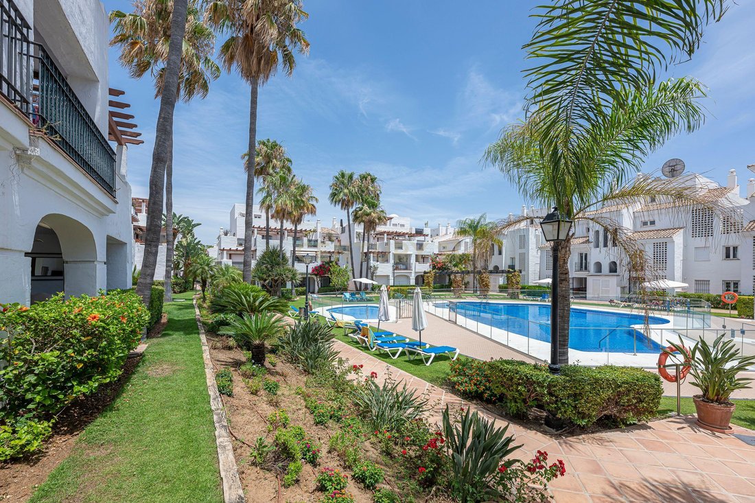 Apartment in San Pedro de Alcantara, Andalusia, Spain 3 - 18595300