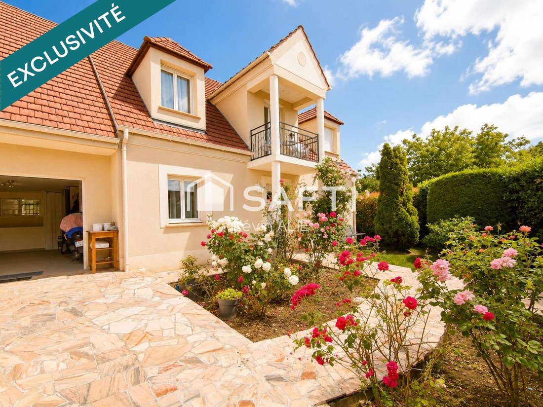 House in Magny-le-Hongre, Ile-de-France, France 1 - 18100281