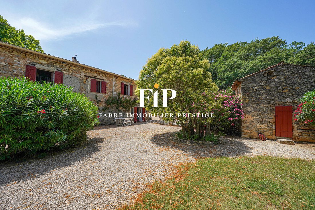 Villa in Nord Ouest, Saint-Maximin-la-Sainte-Baume, France 4 - 18595738