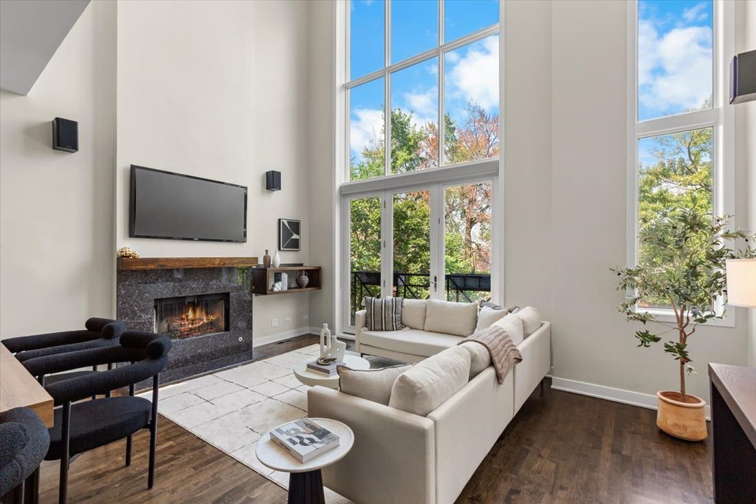 Condo in Chicago, Illinois, United States 3 - 18595348