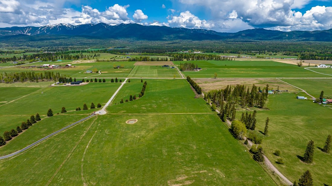 Land in Whitefish, Montana, United States 2 - 18595402