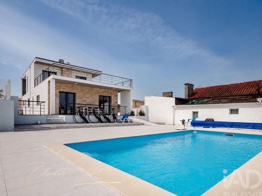 Townhouse in Maiorca, Coimbra District, Portugal 1 - 18595745