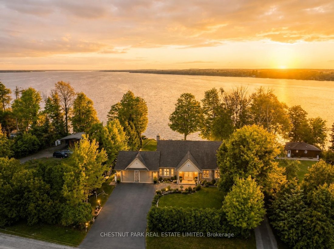 House in Kawartha Lakes, Ontario, Canada 1 - 18595342
