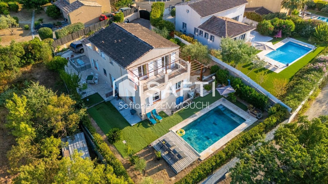 House in Ouest, Cogolin, France 1 - 18595904
