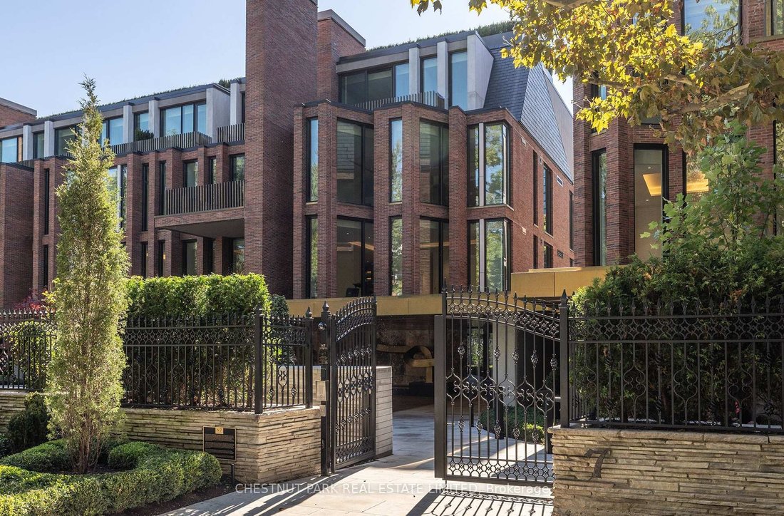 Apartment in Toronto, Ontario, Canada 1 - 18595418