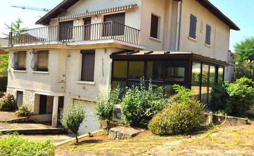 House in Negrepelisse, Occitania, France 1