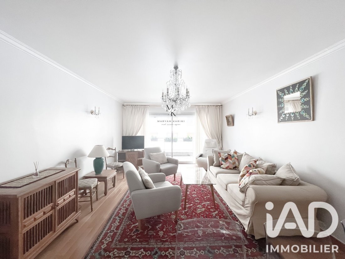 Apartment in Porte Dauphine, Paris 16e Arrondissement, Paris 2 - 18596534