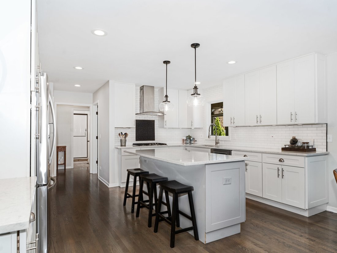 House in Naperville, Illinois, United States 4 - 18570994