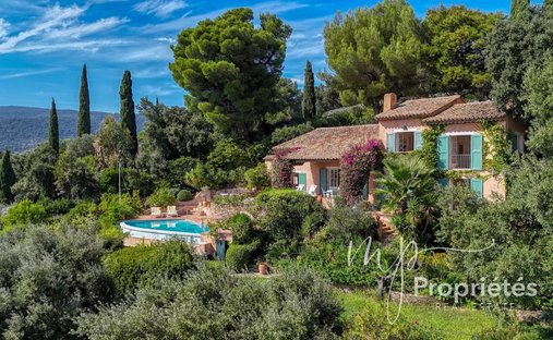 House in Le Lavandou, Provence-Alpes-Côte d'Azur, France 1