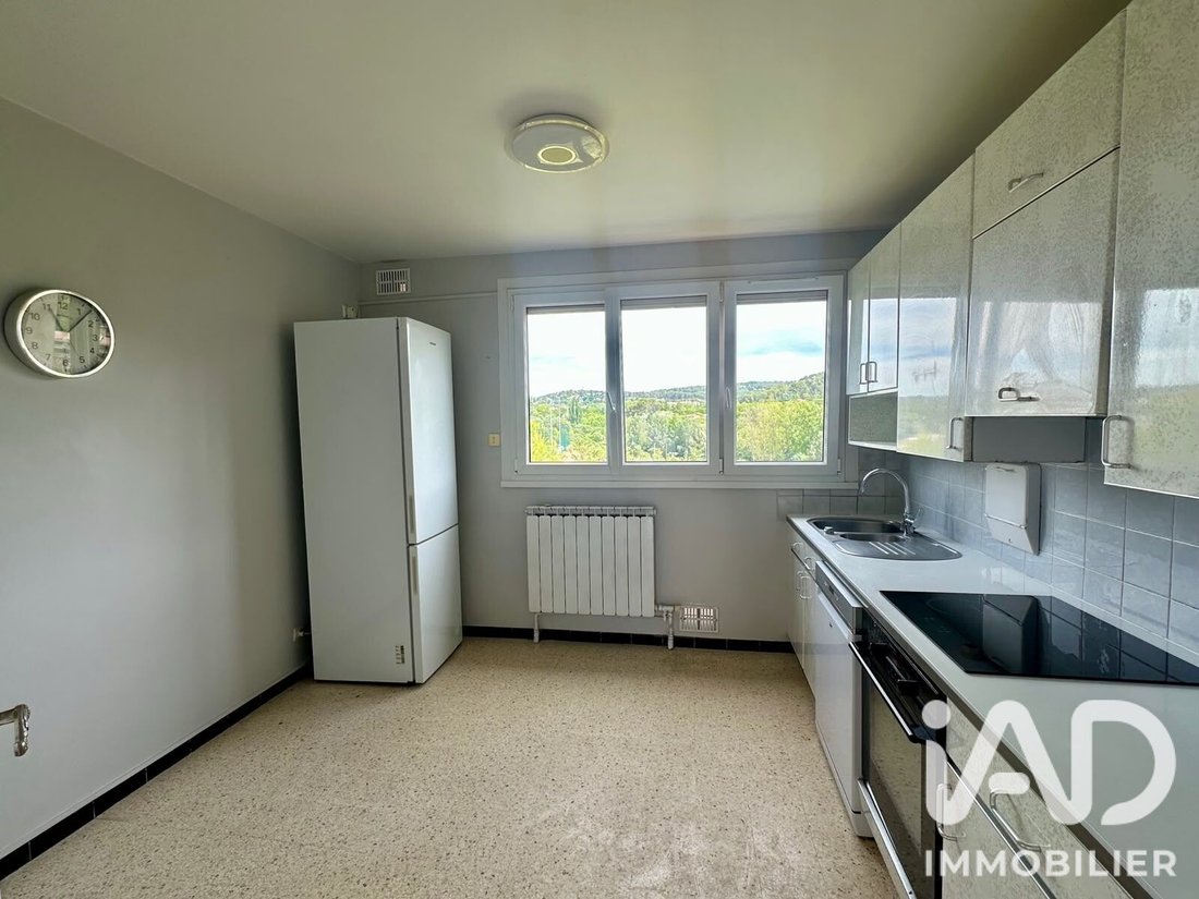 Apartment in Est-Repentance-Les Trois Bons Dieux, Aix-en-Provence, France 4 - 18596794
