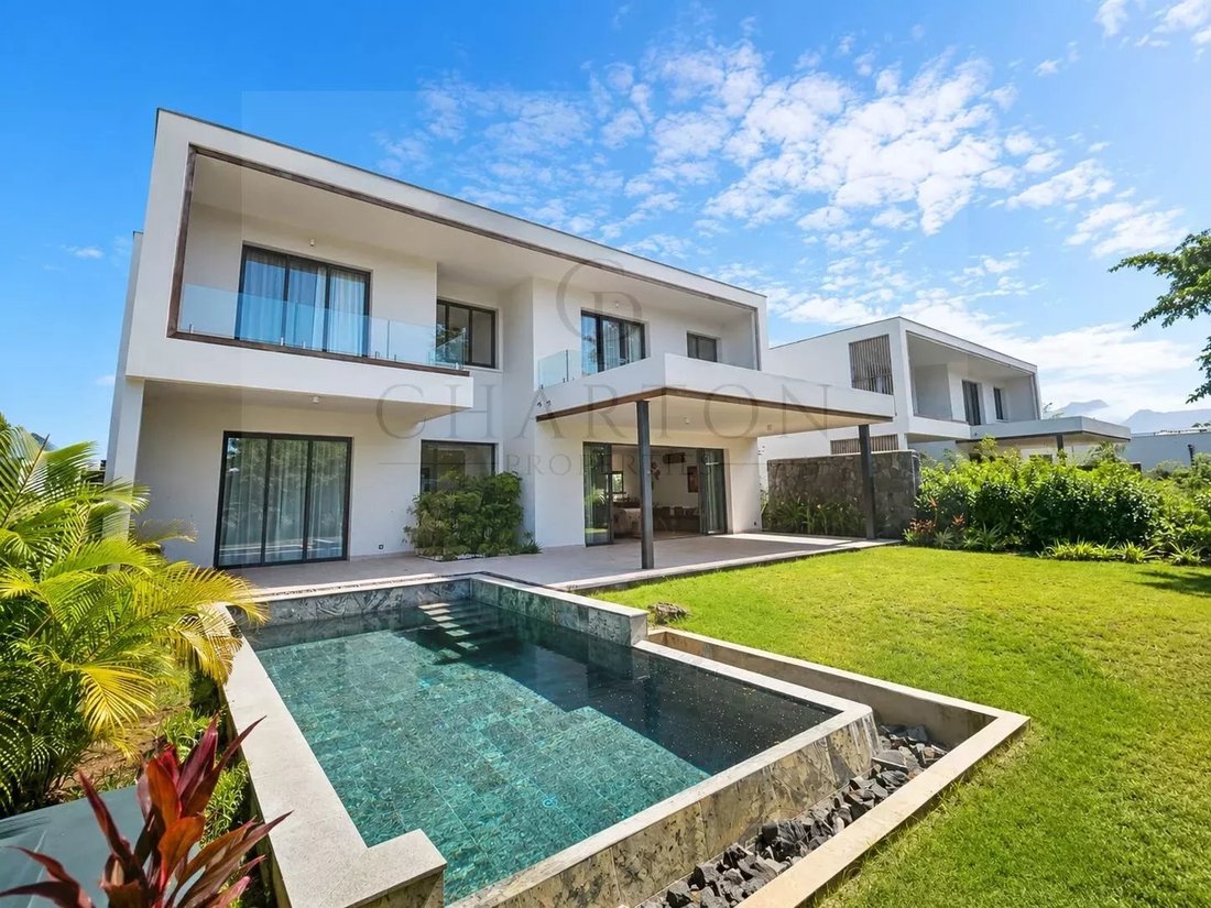 Villa in Tamarin, Rivière Noire District, Mauritius 2 - 18595534