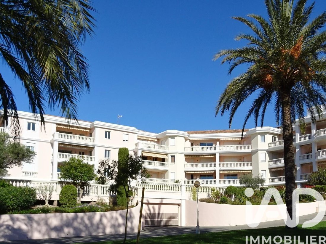 Apartment in Plateau Notre Dame Sud-Bord de mer-Beaurivage, Saint-Raphaël, France 1 - 18596595
