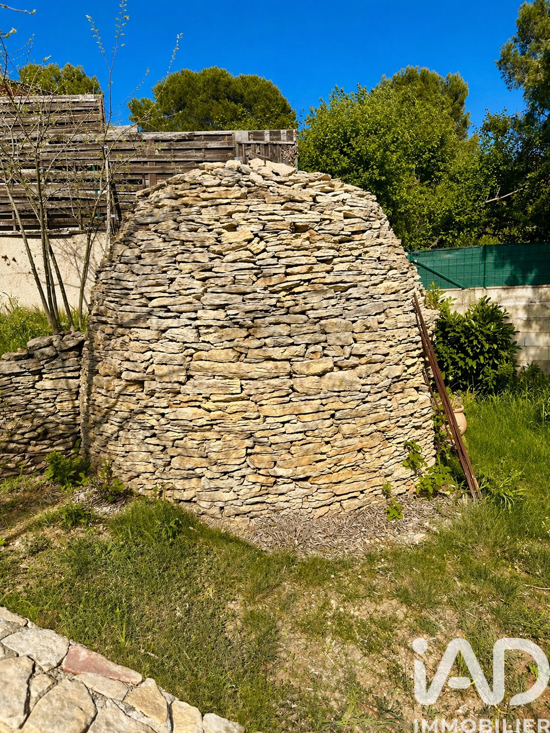 Mornas, Provence-Alpes-Côte d'Azur, France 4 - 17764463
