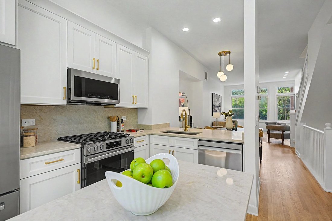 Villa in Chicago, Illinois, United States 5 - 18595393