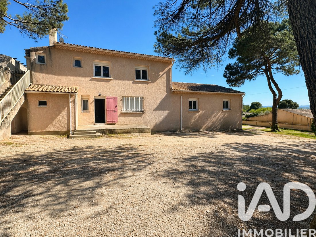 Mornas, Provence-Alpes-Côte d'Azur, France 1 - 17764463