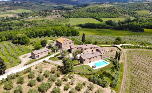 Country House in Poggibonsi, Tuscany, Italy 1