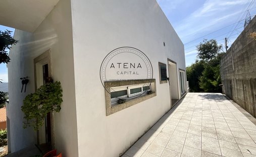 House in Aguiar de Sousa, Porto District, Portugal 1