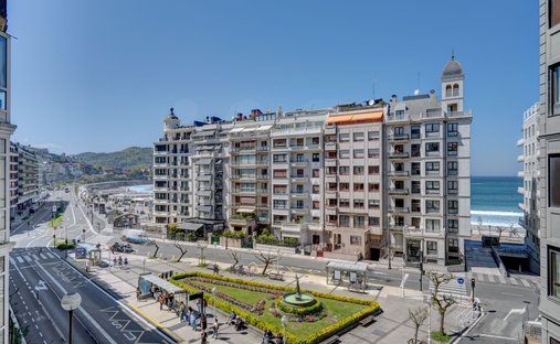 Apartment in Centro, Donostia-San Sebastian, Spain 1