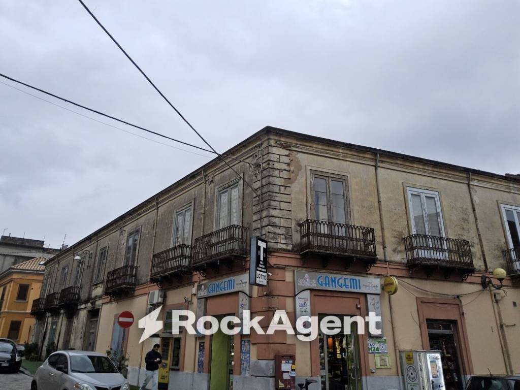 Cittanova, Calabria, Italy 2 - 18595556