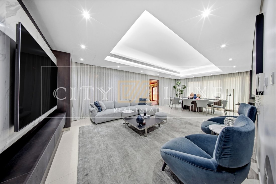 Townhouse in Dubai, Andorra 1 - 18595482