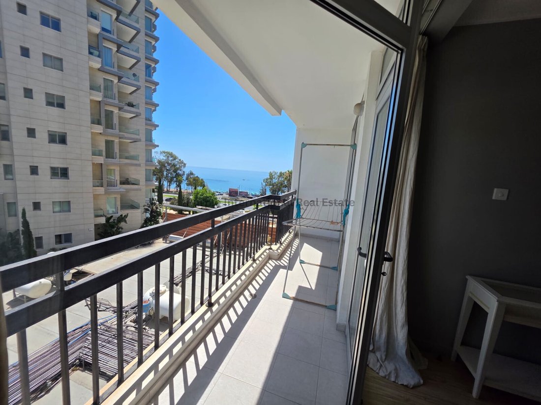 Apartment in Agios Tychon, Limassol, Cyprus 4 - 18595680