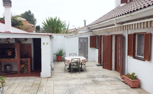 Townhouse in Polinya, Catalonia, Spain 1