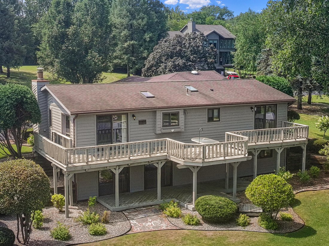 House in Lauderdale Lakes, Wisconsin, United States 1 - 18595377