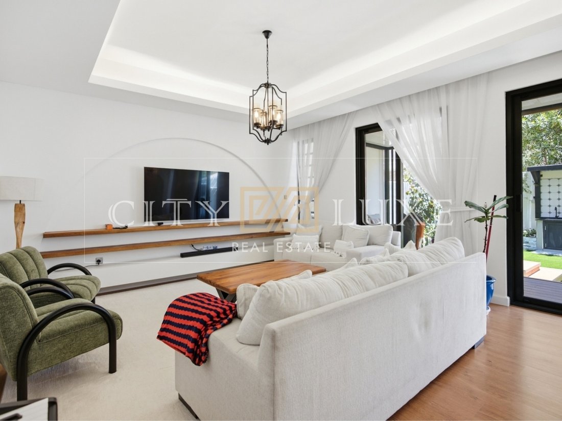 Townhouse in Dubai, Andorra 3 - 18595457