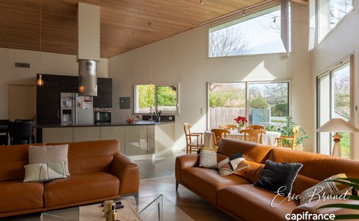 Maison à Mios, Nouvelle-Aquitaine, France 1
