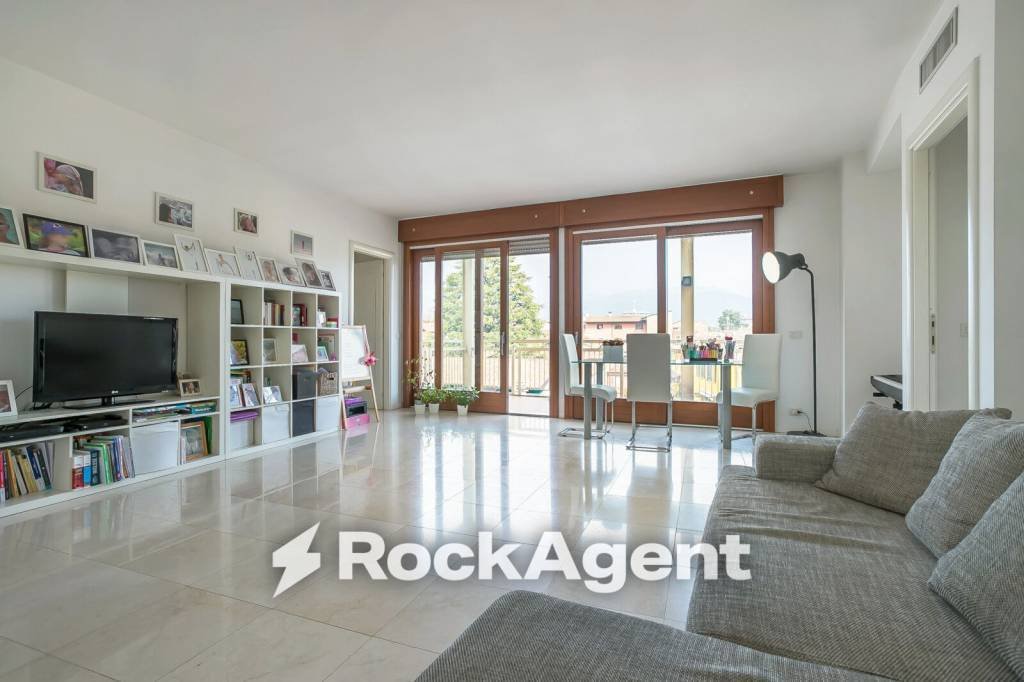Apartment in Borgo Palazzo District, Bergamo, Italy 1 - 18595663