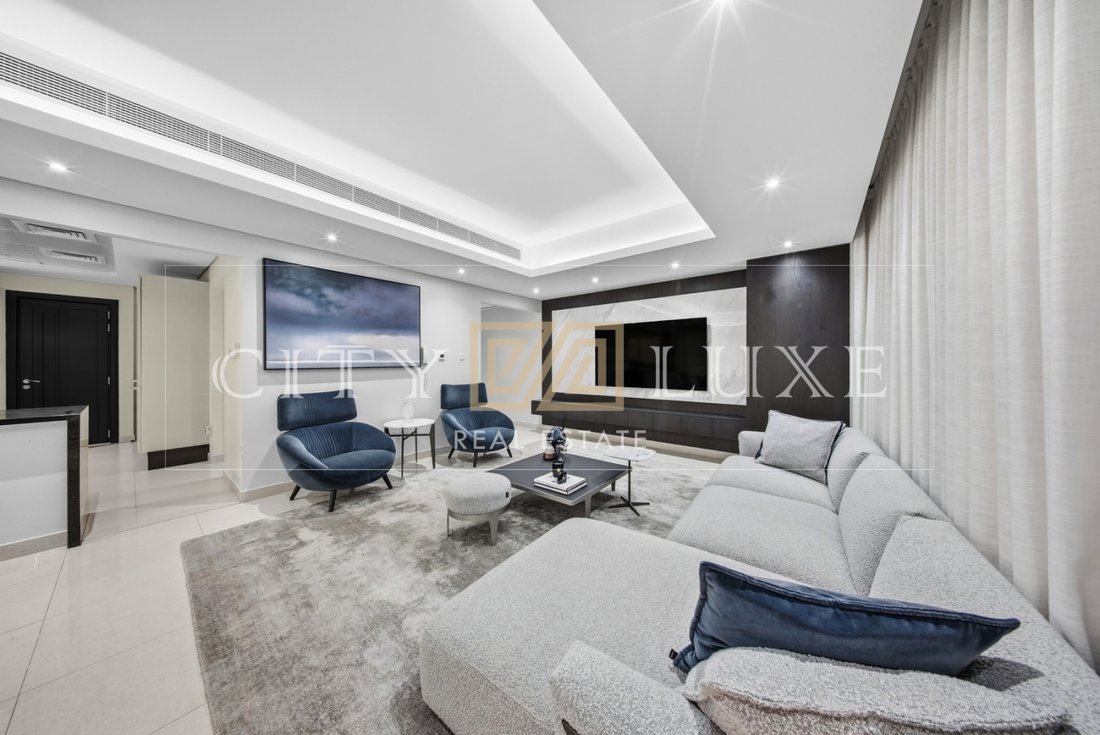 Townhouse in Dubai, Andorra 3 - 18595482