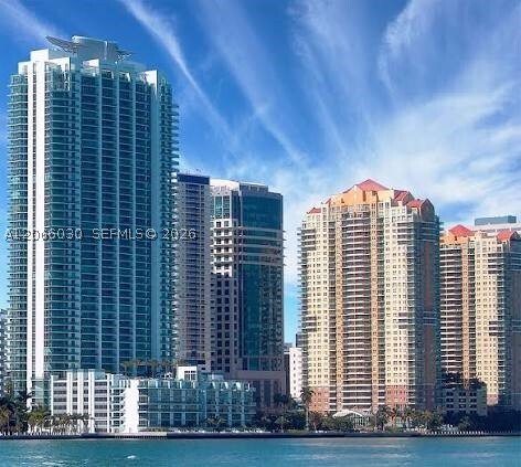 Condo in Miami, Florida, United States 1 - 18595353