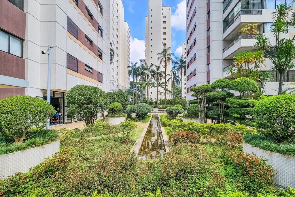 Apartment in São Paulo, State of São Paulo, Brazil 2 - 18596081
