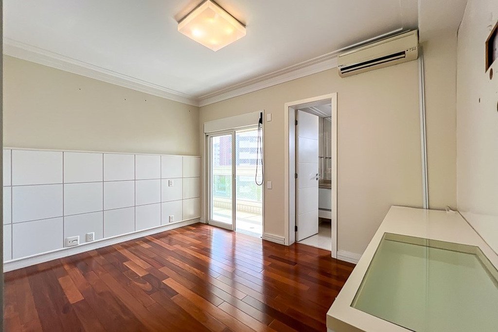 Apartment in São Paulo, State of São Paulo, Brazil 5 - 18596079