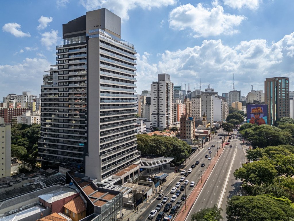 São Paulo, State of São Paulo, Brazil 1 - 18596148