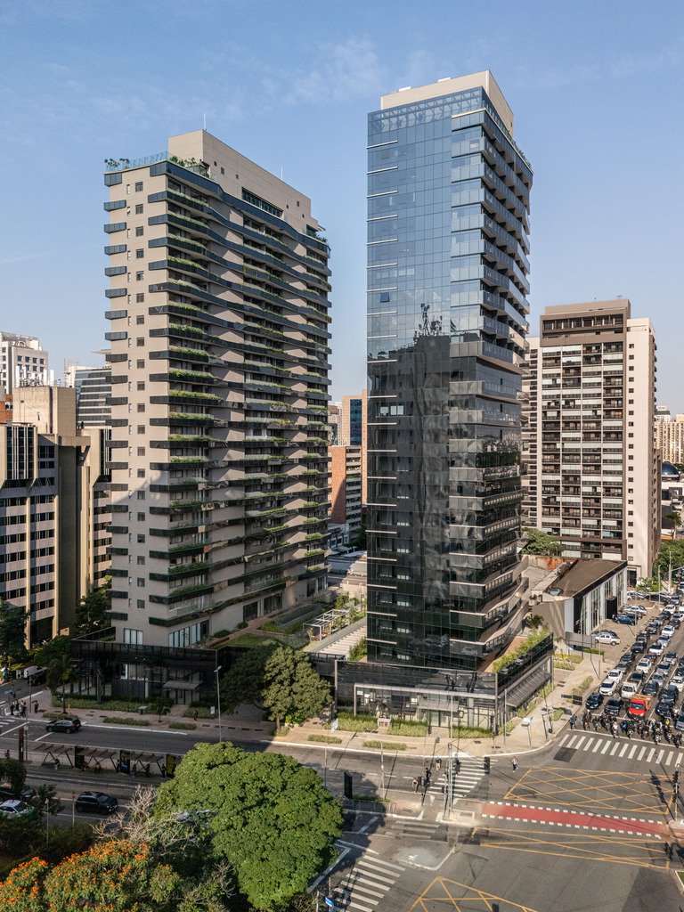 São Paulo, State of São Paulo, Brazil 1 - 18603457