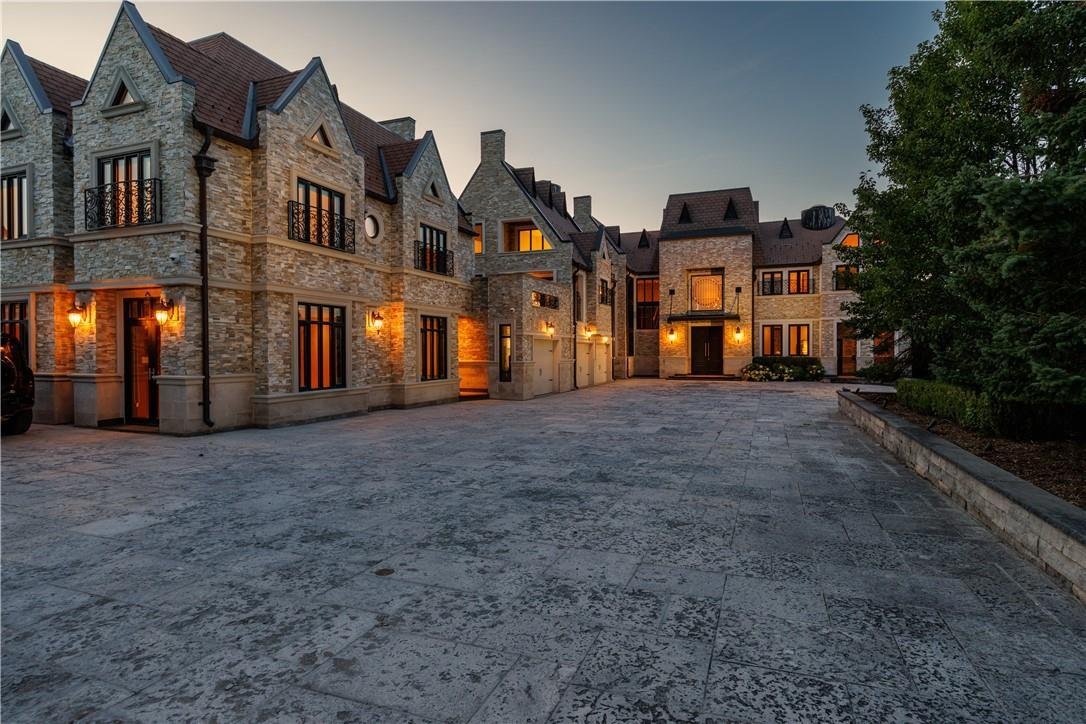 Estate in Georgina, Ontario, Canada 2 - 18596017