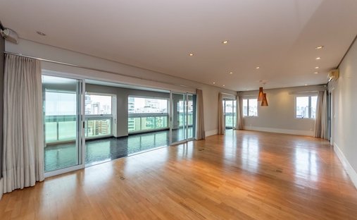 Apartment in São Paulo, State of São Paulo, Brazil 1