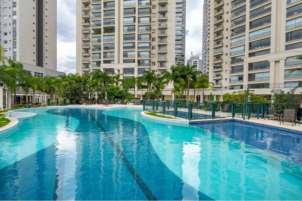 Apartment in São Paulo, State of São Paulo, Brazil 2 - 18597347