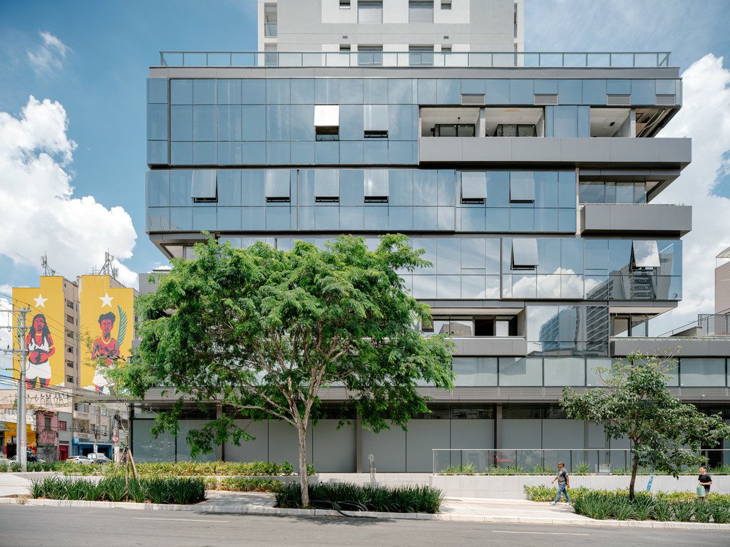 São Paulo, State of São Paulo, Brazil 4 - 18602670