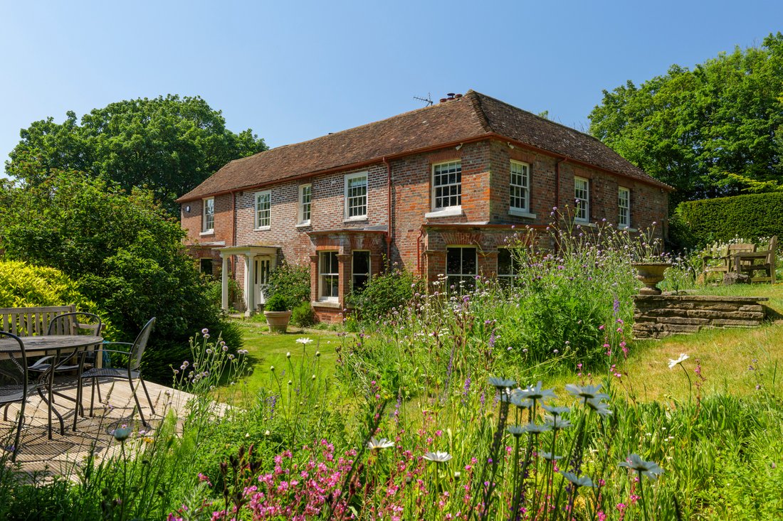 Country House in Lyminge, England 2 - 18596071