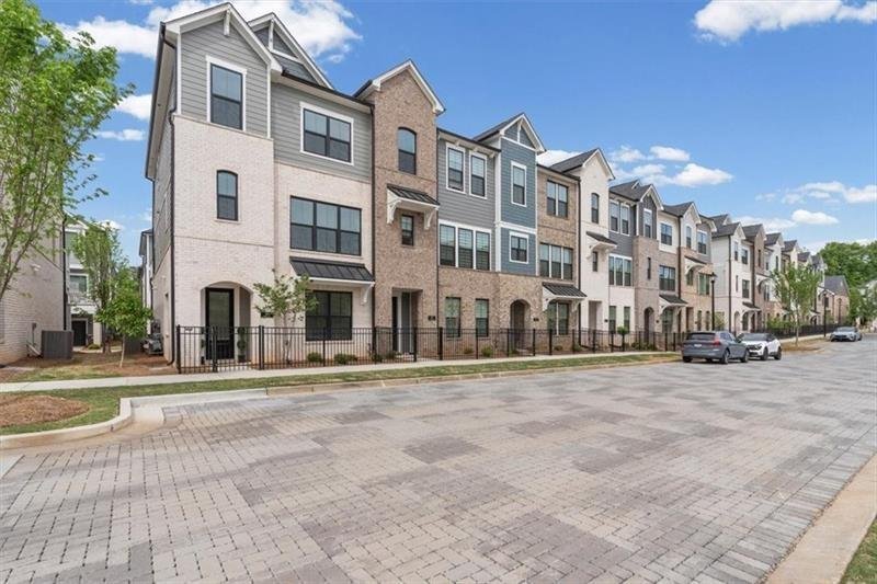 Townhouse in Roswell, Georgia, United States 1 - 18597065
