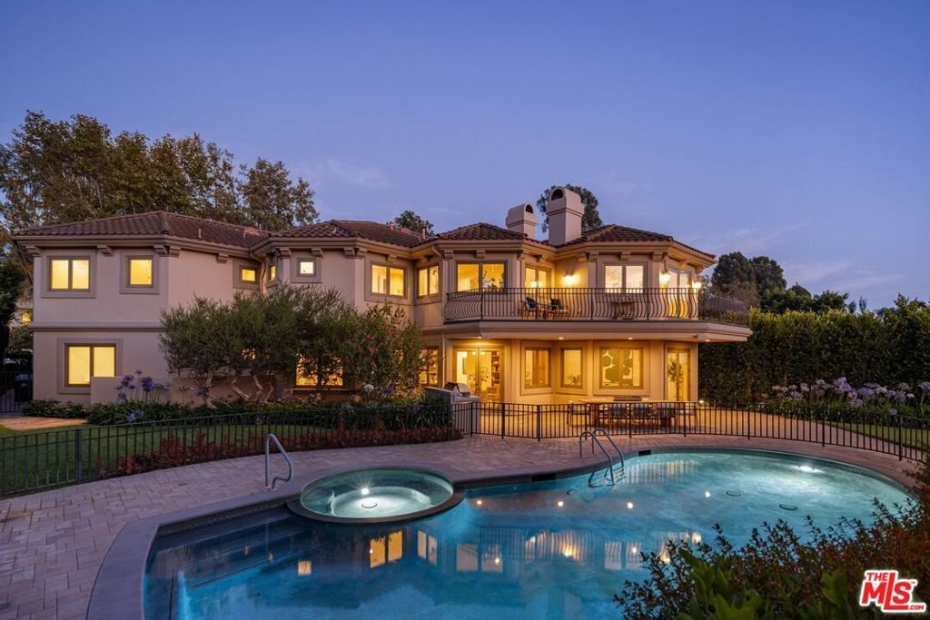 House in Los Angeles, California, United States 2 - 18601073