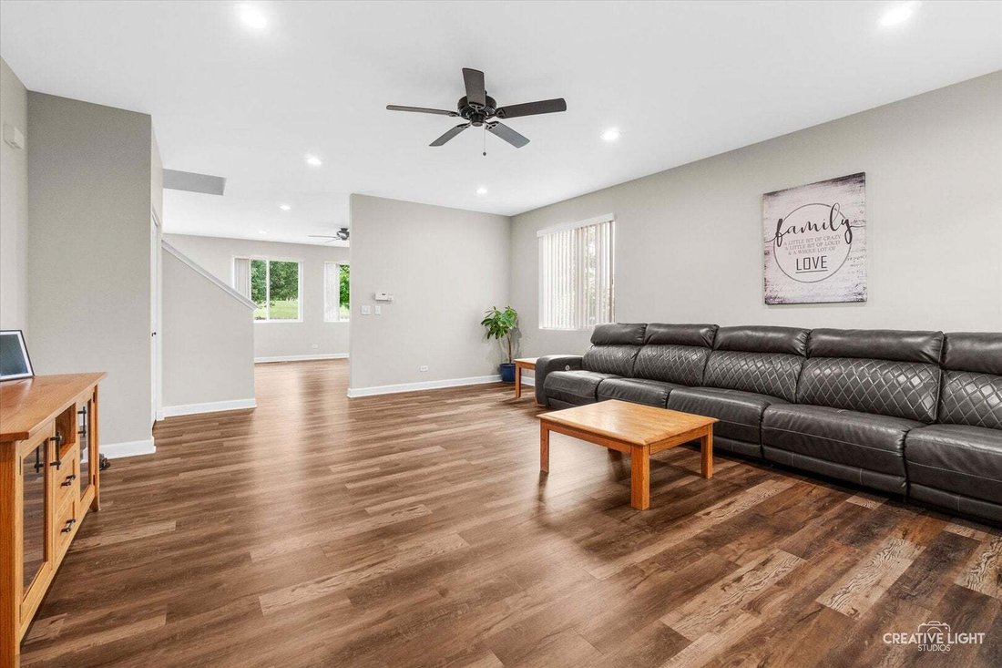 House in Pingree Grove, Illinois, United States 2 - 18601403